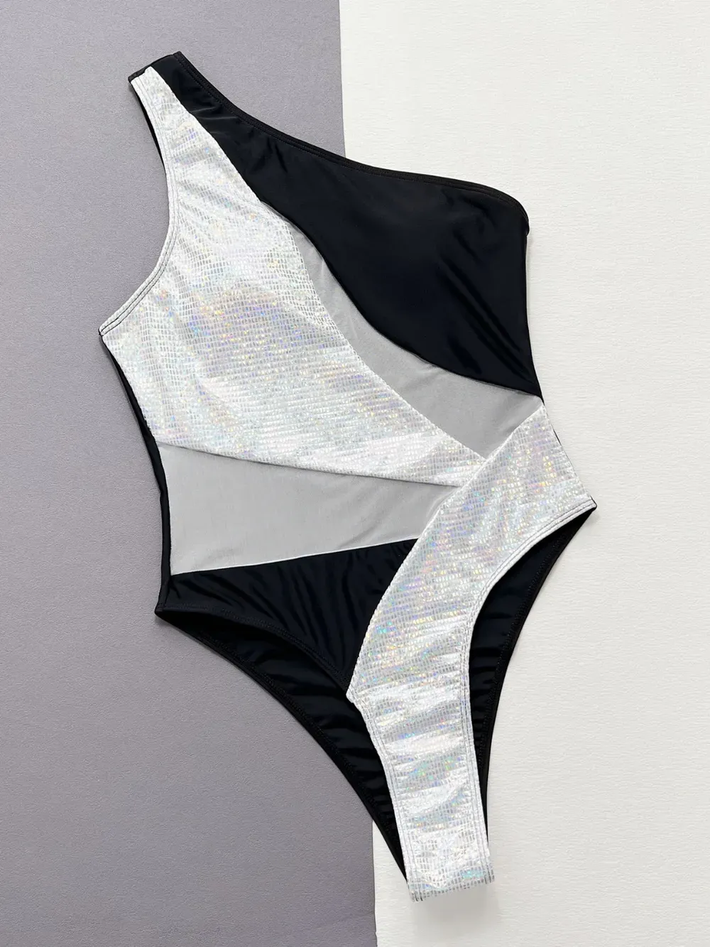 Contrast Panel One-Piece Swimsuit-chiquechics