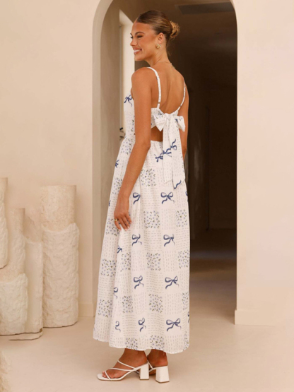 New V-neck waist holiday backless bow print dress-chiquechics