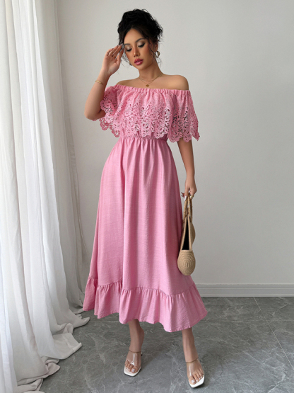 Elegant off-the-shoulder A-line maxi dress-chiquechics