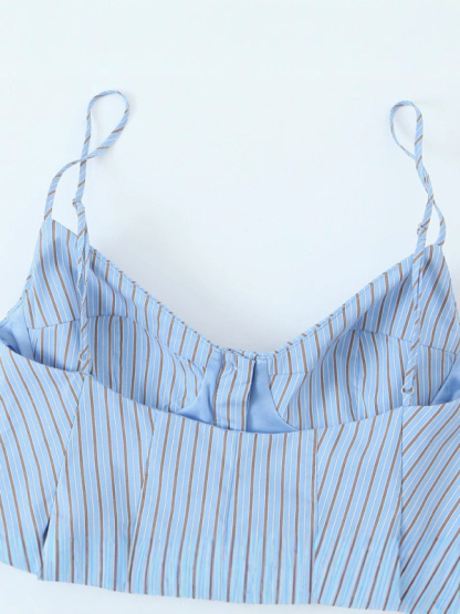 Fashionable spaghetti strap top-chiquechics