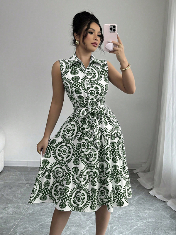 Fashionable off-shoulder waist-binding green printed sleeveless dress-chiquechics