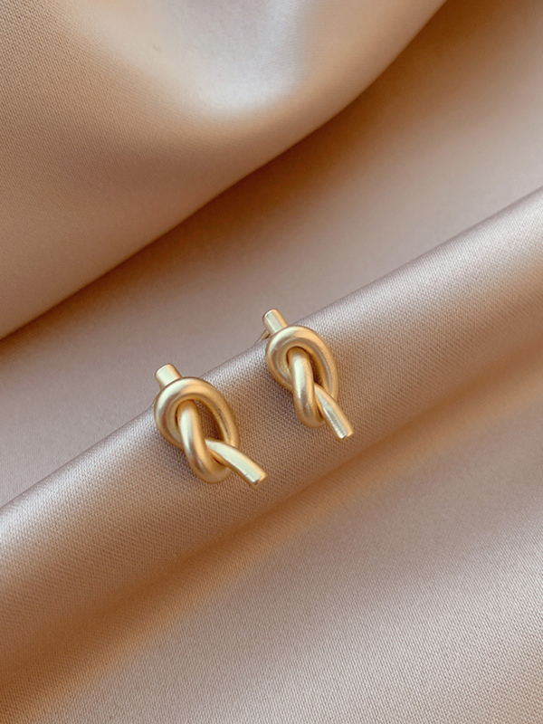 Knotted simple ins versatile retro earrings-chiquechics