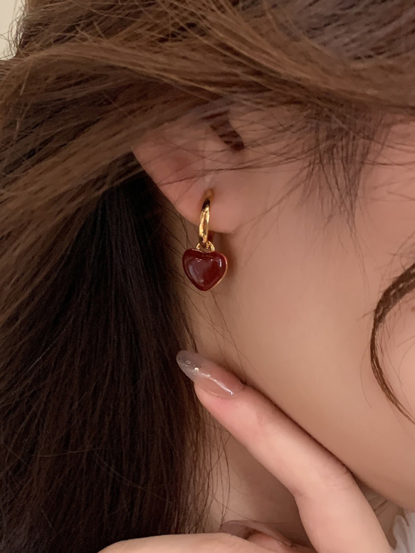 New French drip glaze red love retro earrings-chiquechics