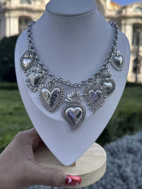 Multiple Sacred Heart Pendant Necklace Silver Chain Personalized Design Female Jewelry-chiquechics