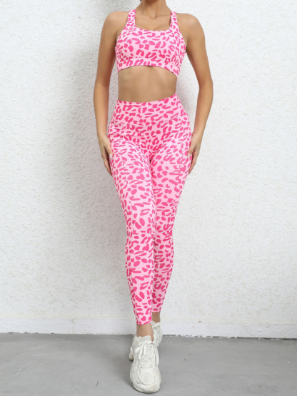 {Women's Fashion}-chiquechics