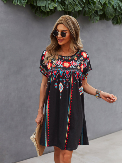 Woman knitted round neck casual holiday short -sleeved dress-chiquechics