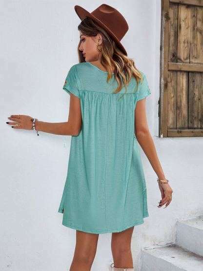 Woman knitted round neck casual holiday short -sleeved dress-chiquechics