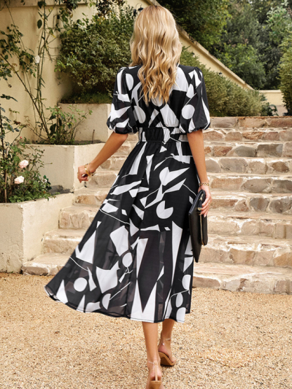 Elegant waist V-neck holiday bohemian print dress-chiquechics