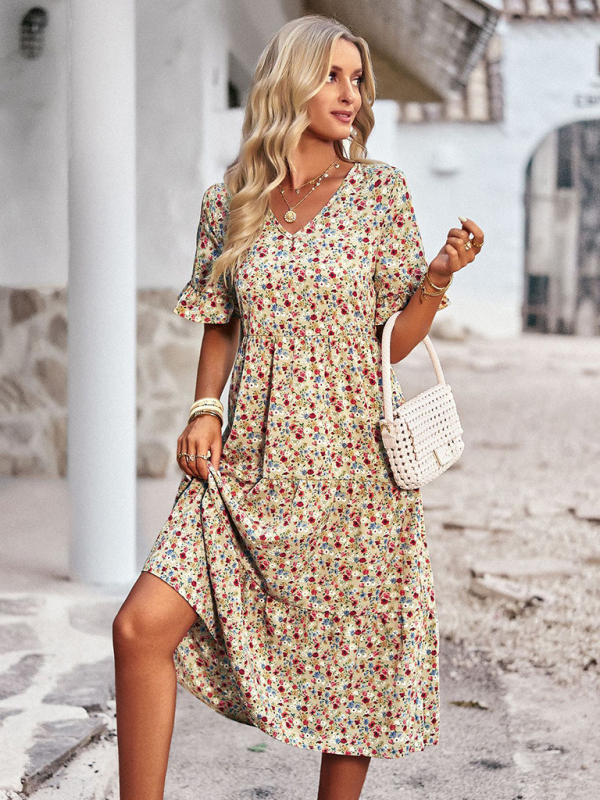 Elegant V-neck short-sleeved holiday dress-chiquechics