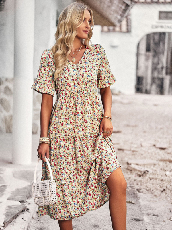 Elegant V-neck short-sleeved holiday dress-chiquechics