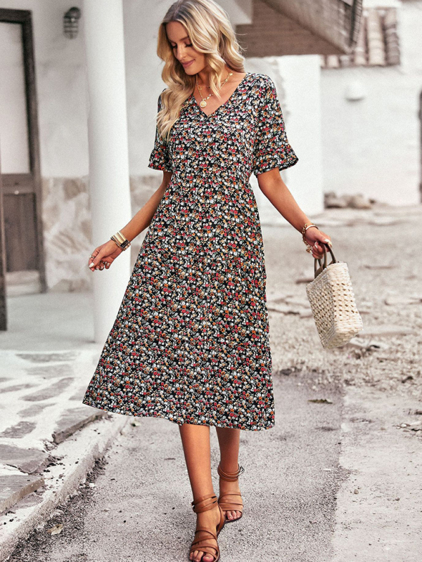 Elegant V-neck short-sleeved holiday dress-chiquechics