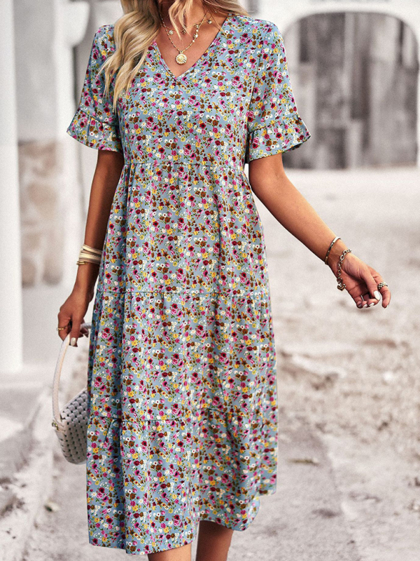Elegant V-neck short-sleeved holiday dress-chiquechics