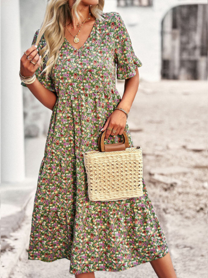 Elegant V-neck short-sleeved holiday dress-chiquechics