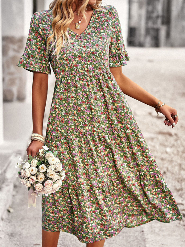 Elegant V-neck short-sleeved holiday dress-chiquechics