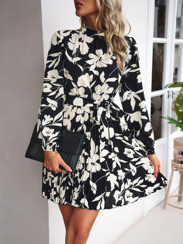 Vacation casual long-sleeved round neck pleated dress-chiquechics