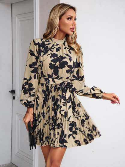 Vacation casual long-sleeved round neck pleated dress-chiquechics