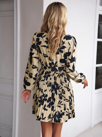 Vacation casual long-sleeved round neck pleated dress-chiquechics