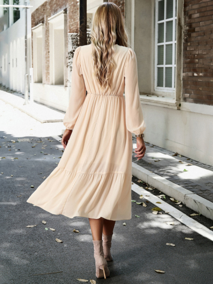 Elegant lace solid color V-neck dress-chiquechics