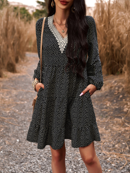 Floral Print Casual V-Neck Long-Sleeved Dress-chiquechics