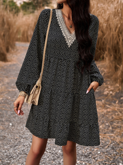 Floral Print Casual V-Neck Long-Sleeved Dress-chiquechics