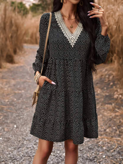 Floral Print Casual V-Neck Long-Sleeved Dress-chiquechics