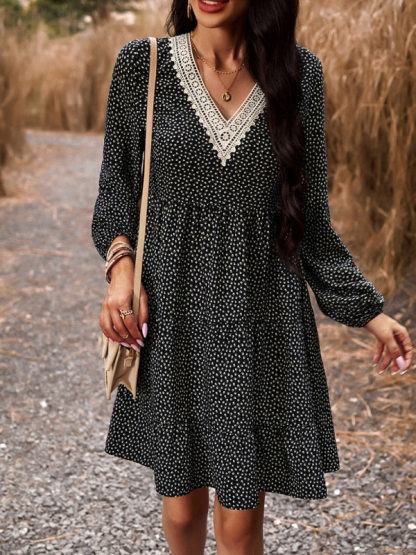 Floral Print Casual V-Neck Long-Sleeved Dress-chiquechics