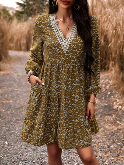 Floral Print Casual V-Neck Long-Sleeved Dress-chiquechics