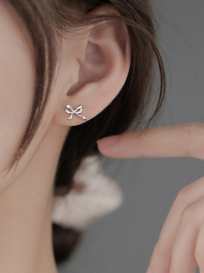 New retro bow earrings, elegant and high-end earrings, simple earrings for women-chiquechics