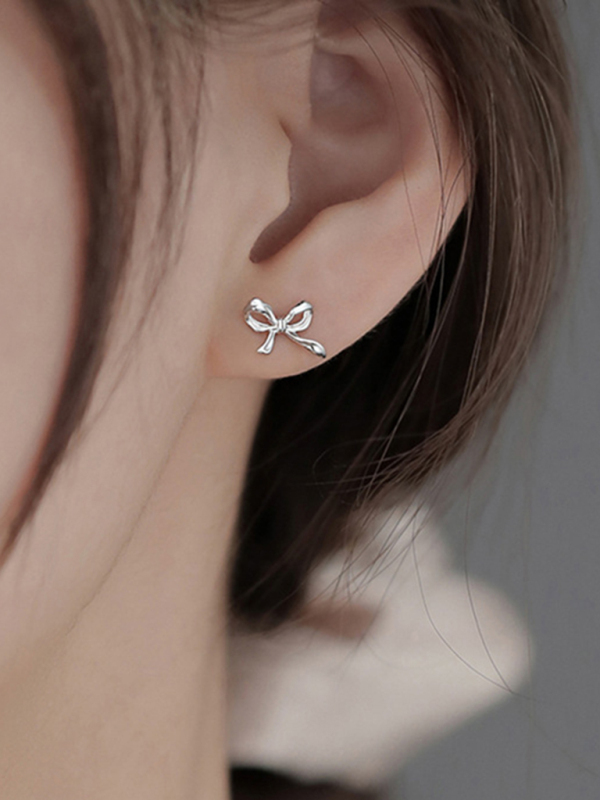New retro bow earrings, elegant and high-end earrings, simple earrings for women-chiquechics