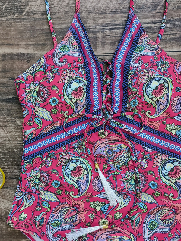 New deep V strappy one-piece swimsuit cashew flower print triangle one-piece swimsuit-chiquechics