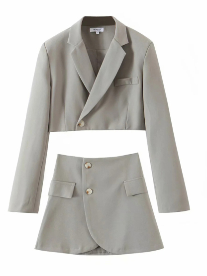 {Women's Fashion}-chiquechics