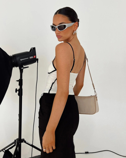 New sexy slim fit waist exposed contrast color camisole-chiquechics