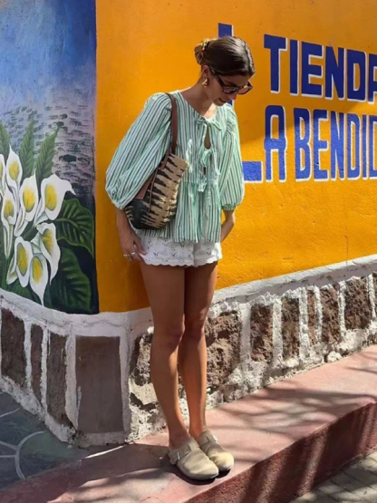 {Women's Fashion}-chiquechics