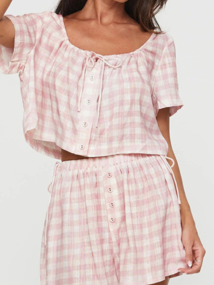 {Women's Fashion}-chiquechics