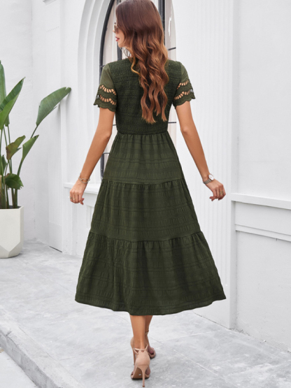 New solid color short sleeve V-neck dress-chiquechics