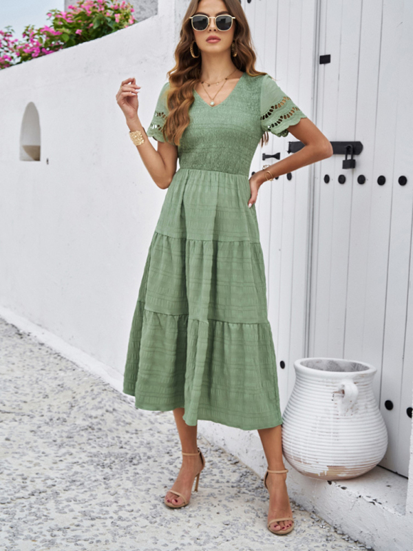 New solid color short sleeve V-neck dress-chiquechics