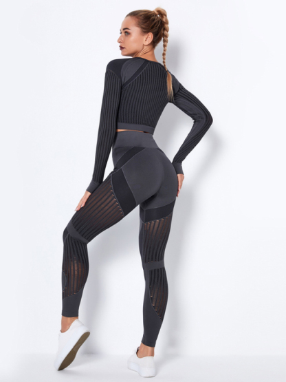 {Women's Fashion}-chiquechics