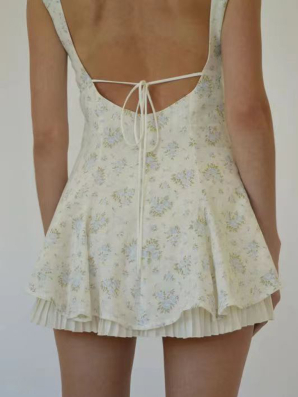 New style comfortable, casual and sexy small floral hem pleated suspender dress-chiquechics