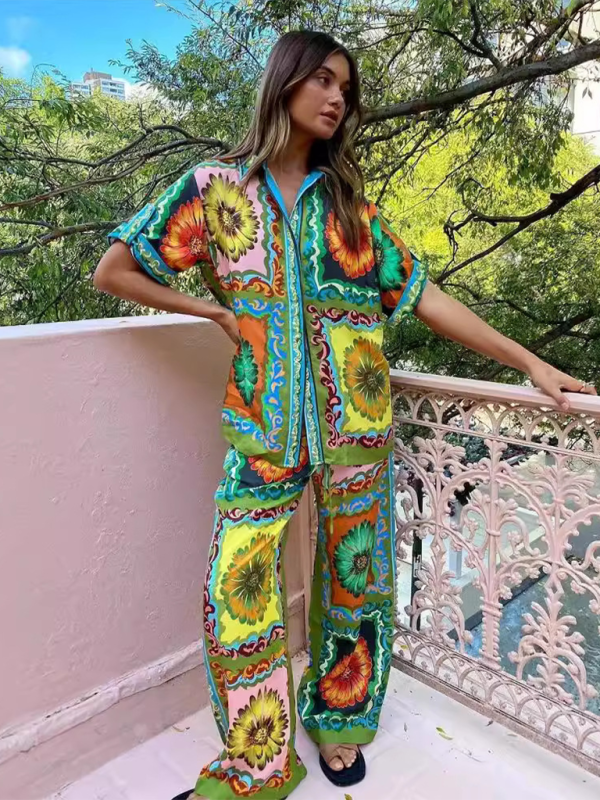 Fashionable personalized printed short-sleeved holiday casual loose two-piece set-chiquechics