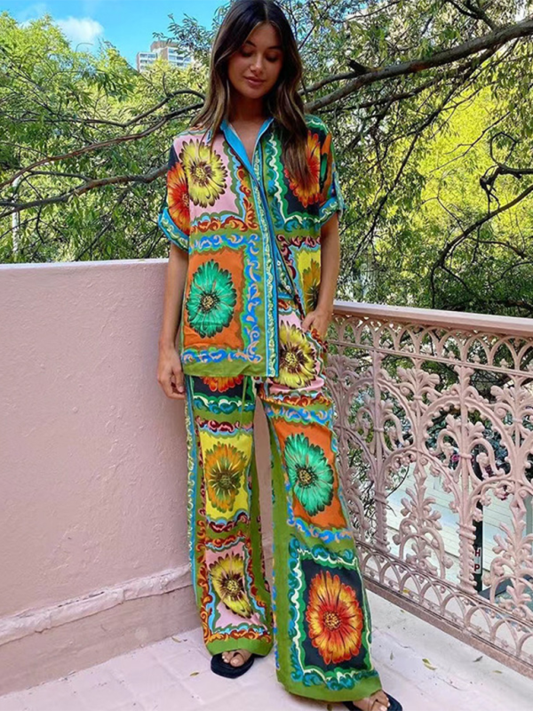 Fashionable personalized printed short-sleeved holiday casual loose two-piece set-chiquechics