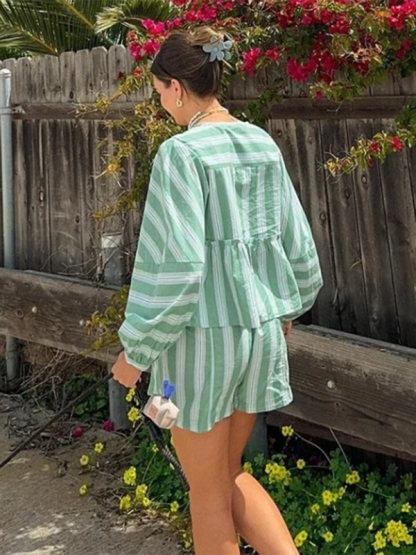 {Women's Fashion}-chiquechics