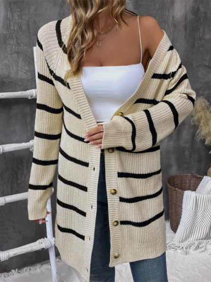 {Women's Fashion}-chiquechics