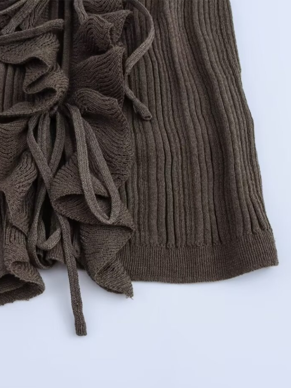 Fashionable vest ruffled sleeveless sweater-chiquechics