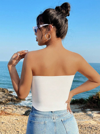Sleeveless Tube Top with Holiday Prints Y2K Top-chiquechics