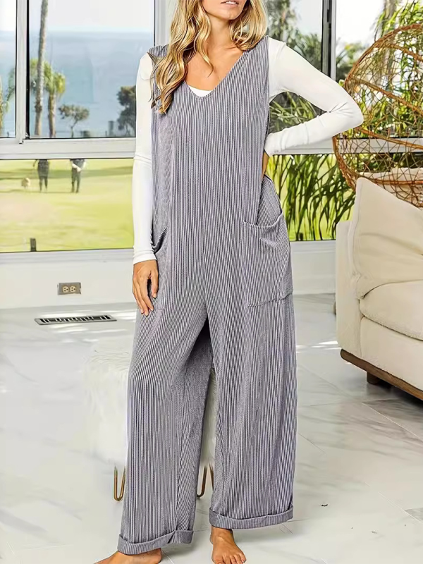 New solid color V-neck sleeveless casual loose straight wide-leg jumpsuit-chiquechics