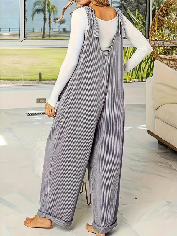 New solid color V-neck sleeveless casual loose straight wide-leg jumpsuit-chiquechics
