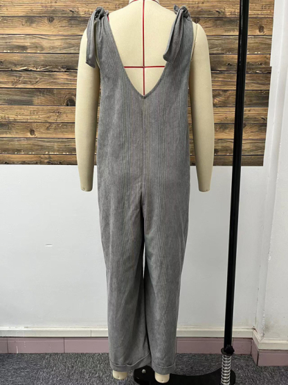 New solid color V-neck sleeveless casual loose straight wide-leg jumpsuit-chiquechics
