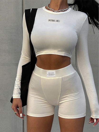 {Women's Fashion}-chiquechics