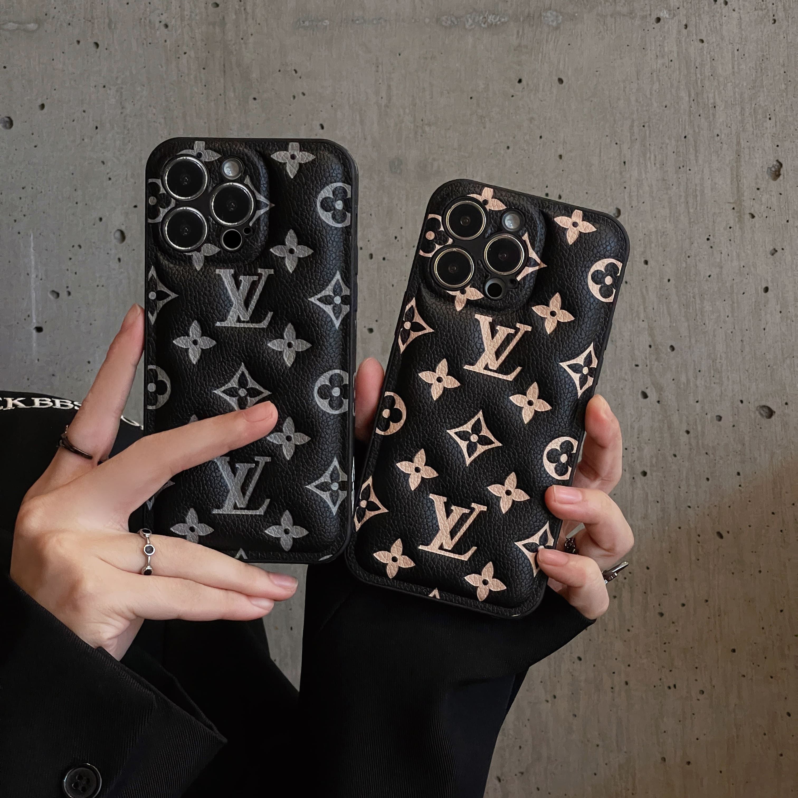 Leather Monogram iPhone Case Black Printing-QBK251512-GTOCASE