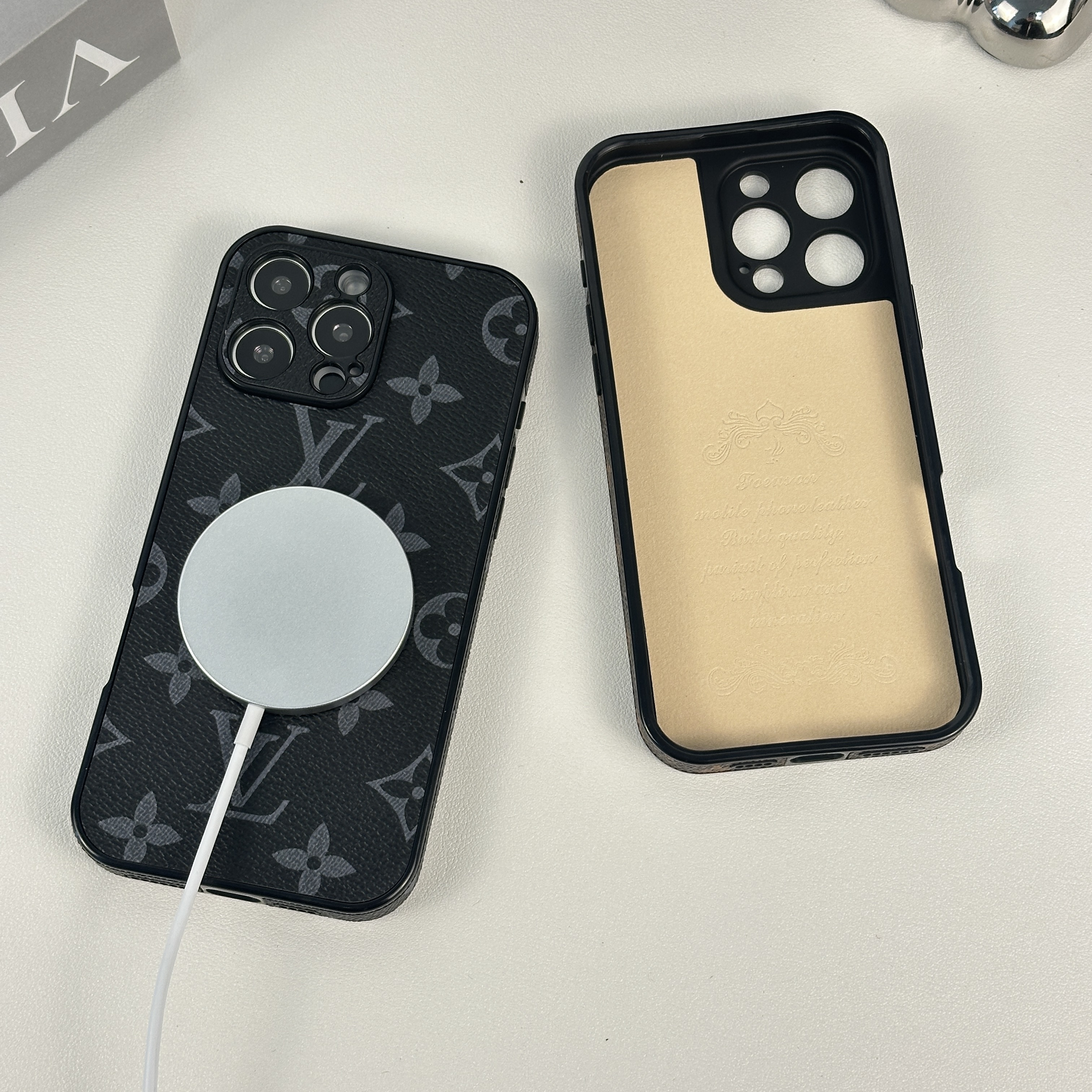 Luxury Monogram Magnetic iPhone Case（Magsafe） For iPhone 17 Series-CMLV063